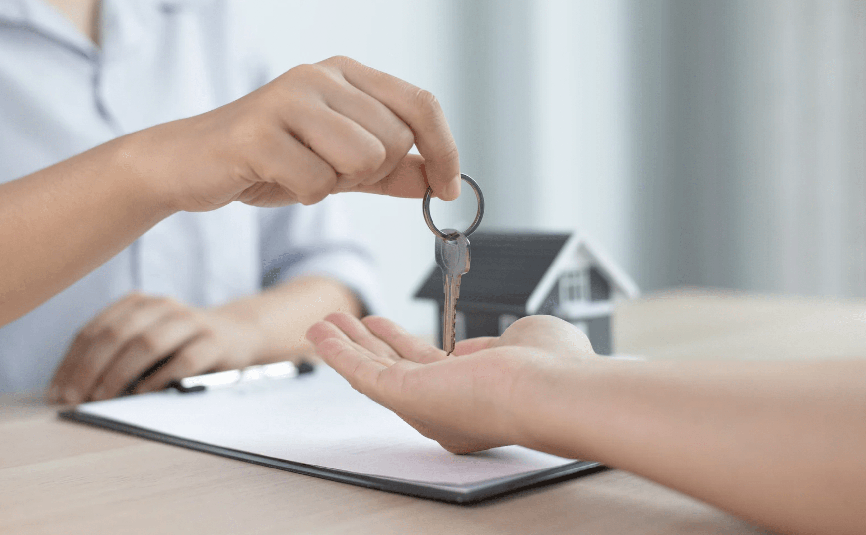 Kiracı Tahliye Davası İzmir | Tahliye Süreçleri ve Haklar Rehberi [2026]